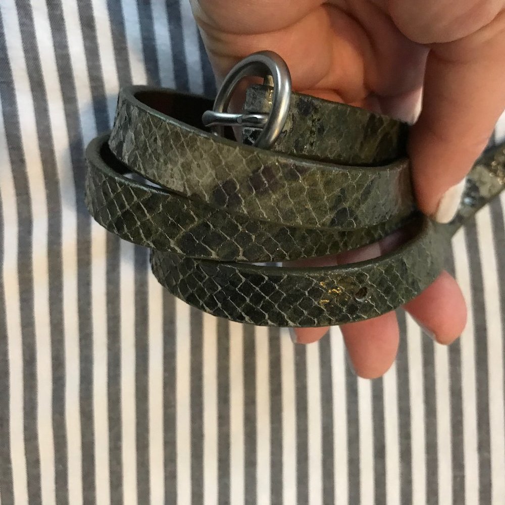 Banana Republic snake skin belt